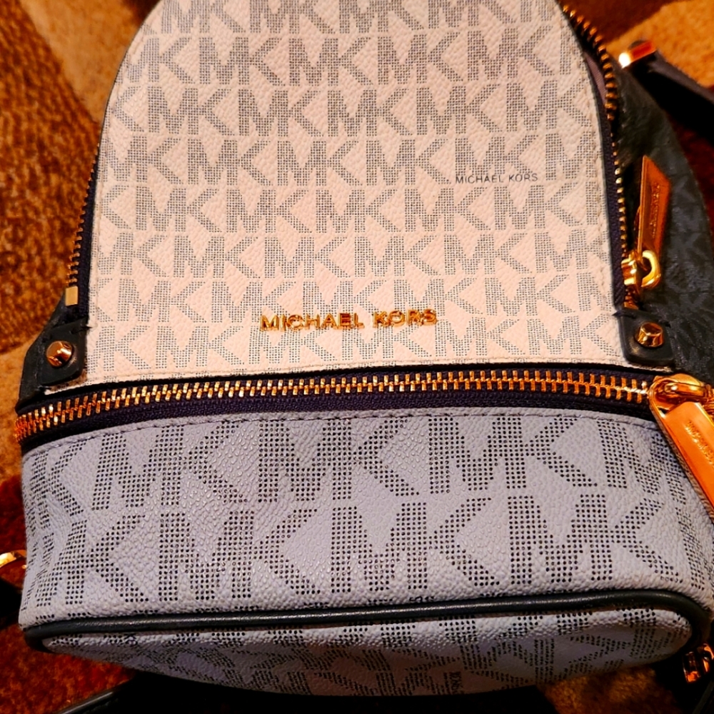 Mini backpack